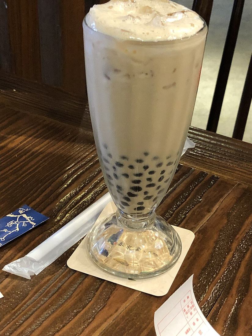 Pearl milk tea at Chun Shui Tang