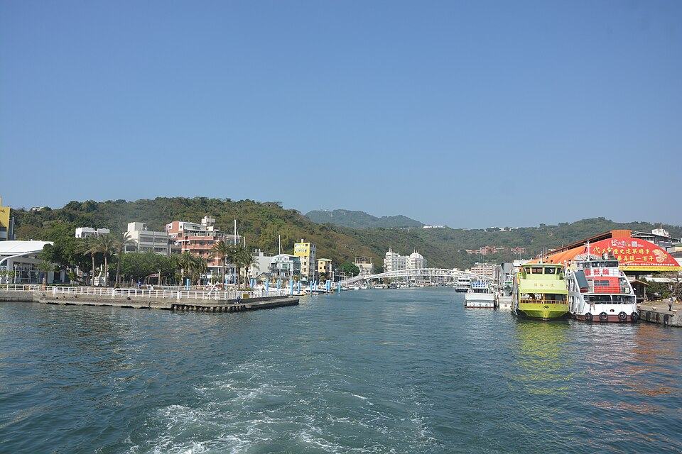 Option B: Cijin Island